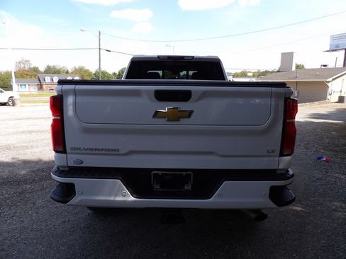 Used 2025 Chevrolet Silverado 2500 LT w/ Z71 Chrome Sport Edition AWD/4WD image 4