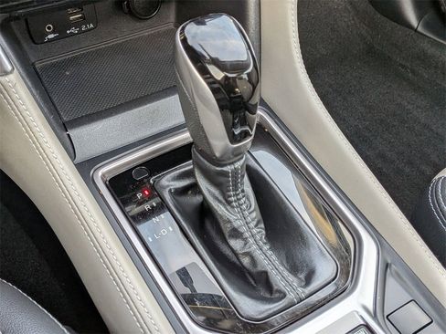 Used 2020 Subaru Forester Limited w/ Popular Package #3 image 16