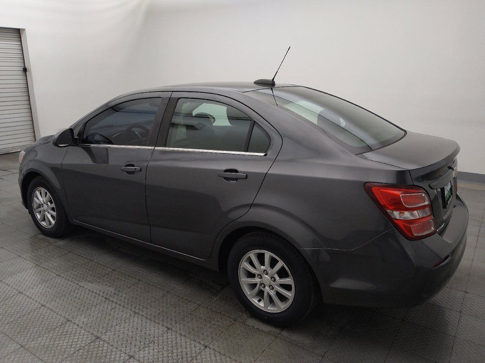 Used 2019 Chevrolet Sonic LT FWD image 3