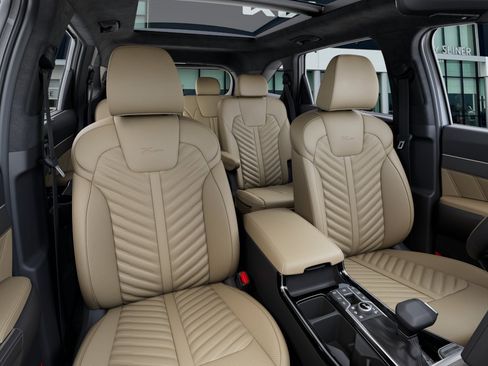 New 2026 Kia Sorento SX Prestige AWD/4WD image 16