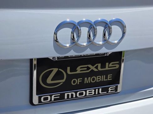 Used 2018 Audi Q7 3.0T Prestige w/ Prestige Package AWD/4WD image 40
