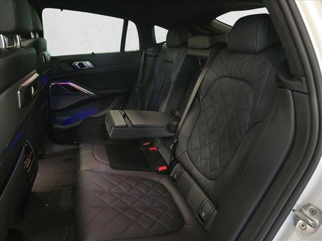 Used 2026 BMW X6 M60i AWD/4WD image 15