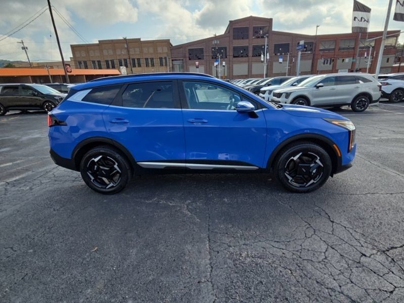 Certified 2026 Kia Sportage EX w/ EX Panorama Roof Package AWD/4WD image 8