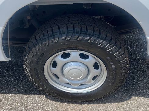 Used 2013 Ford F150 XL w/ Mid Equipment Group RWD image 17