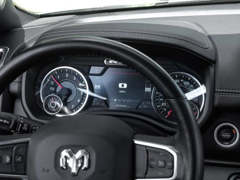 Used 2023 RAM 1500 Laramie AWD/4WD image 29