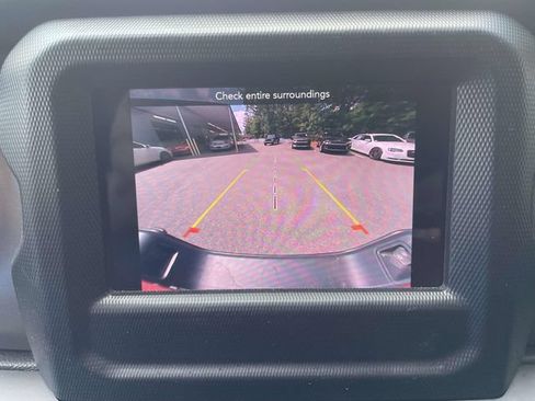 Used 2023 Jeep Gladiator Sport AWD/4WD image 31