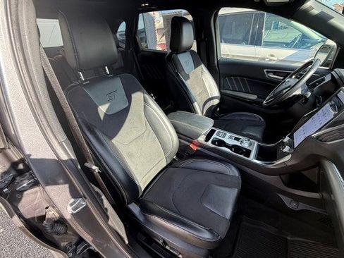 Used 2023 Ford Escape ST-Line Select w/ Tech Pack #2 image 27