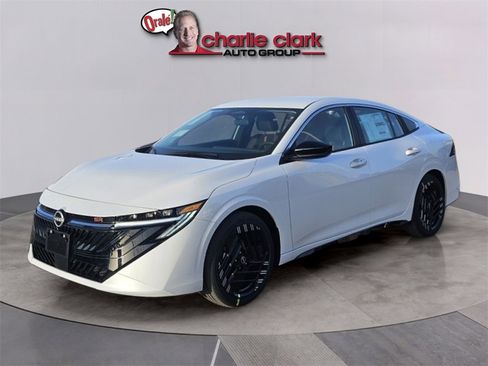 New 2026 Nissan Sentra SR w/ Floor Mat Package image 2