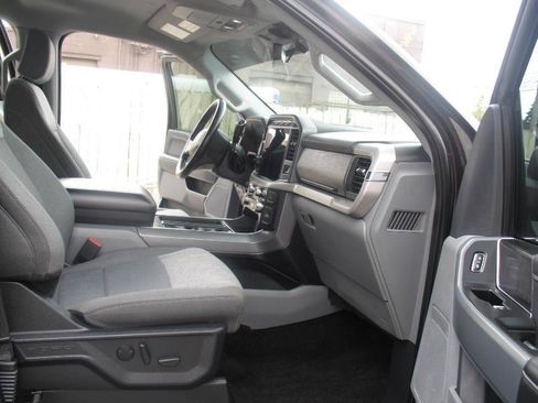 Used 2022 Ford F150 XLT w/ Equipment Group 302A High AWD/4WD image 20
