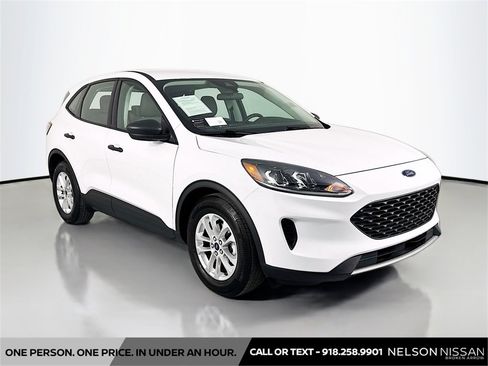 Used 2021 Ford Escape S image 3