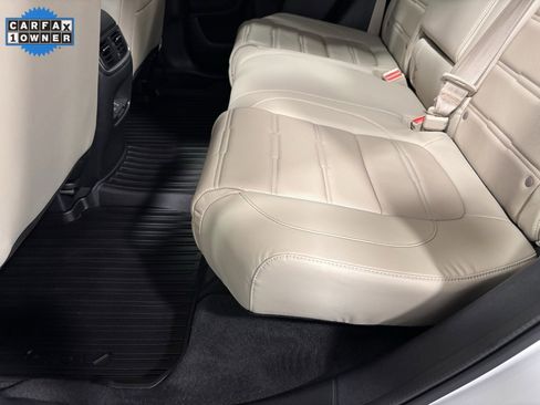 Used 2022 Honda CR-V Touring image 20
