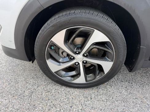 Used 2016 Hyundai Tucson Sport image 10