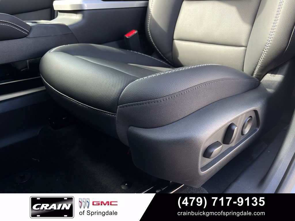 New 2027 GMC Terrain Denali w/ LPO, Floor Liner Package AWD/4WD image 23