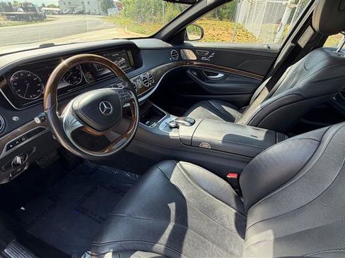 Used 2015 Mercedes-Benz S 550 4MATIC Sedan image 11