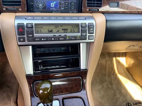 Used 2007 Lexus SC 430 Convertible RWD image 34