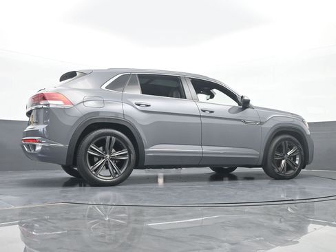 Used 2022 Volkswagen Atlas Cross Sport SEL R-Line image 65