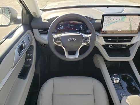 New 2026 Ford Explorer Active image 19