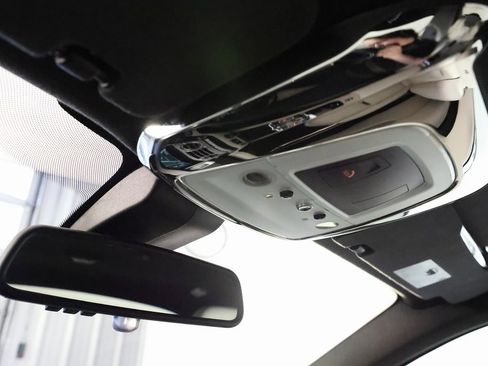 Used 2016 Rolls-Royce Wraith image 38