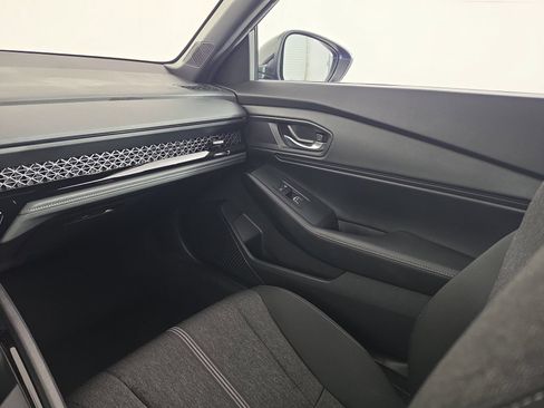 Used 2023 Honda Accord Sport image 37