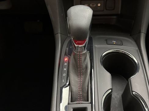 Used 2024 Chevrolet Equinox RS FWD image 18