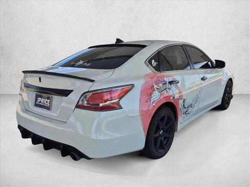 Used 2015 Nissan Altima 2.5 SL w/ Technology Package FWD image 5