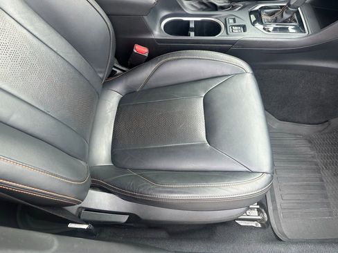 Used 2022 Subaru Crosstrek 2.5i Limited w/ Popular Package #4A image 17