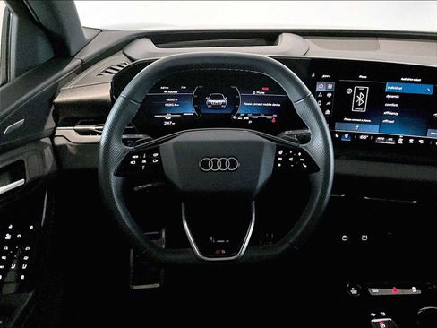 Used 2025 Audi SQ6 e-tron Prestige w/ 21" Black Optic Wheel Package AWD/4WD image 16