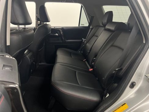 Used 2024 Toyota 4Runner TRD Off-Road Premium image 28