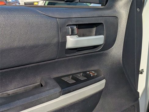 Used 2019 Toyota Tundra SR5 image 10