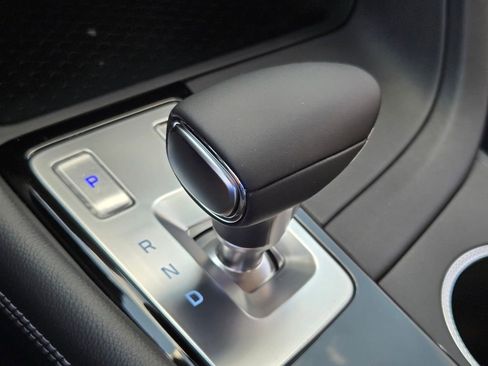 New 2026 Genesis G70 2.5T image 11