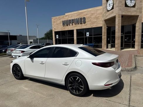 Used 2019 MAZDA MAZDA3 Sedan w/ Preferred Package FWD image 1