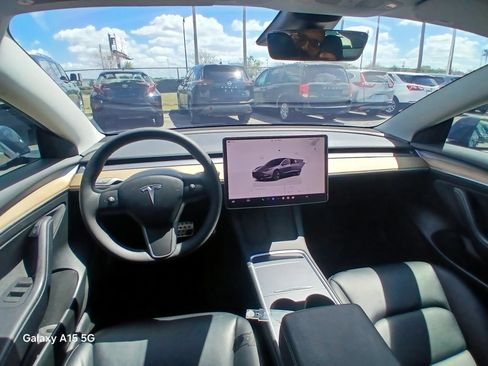 Used 2022 Tesla Model 3 Long Range AWD/4WD image 24