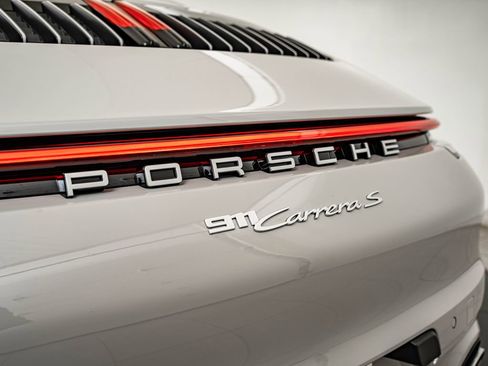 Used 2024 Porsche 911 Carrera S RWD image 27
