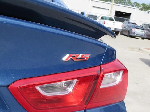 Used 2025 Chevrolet Malibu RS w/ LPO, Floor Liner Package image 8