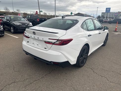 New 2026 Toyota Camry XLE w/ Convenience Package image 6