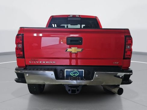 Used 2019 Chevrolet Silverado 2500 LTZ w/ Duramax Plus Package AWD/4WD image 5