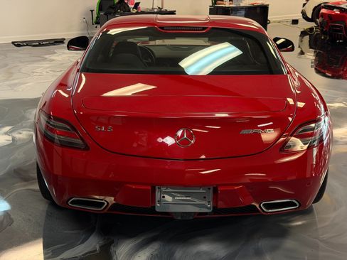 Used 2011 Mercedes-Benz SLS AMG Coupe image 10