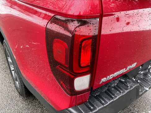 Used 2022 Honda Ridgeline RTL-E image 35