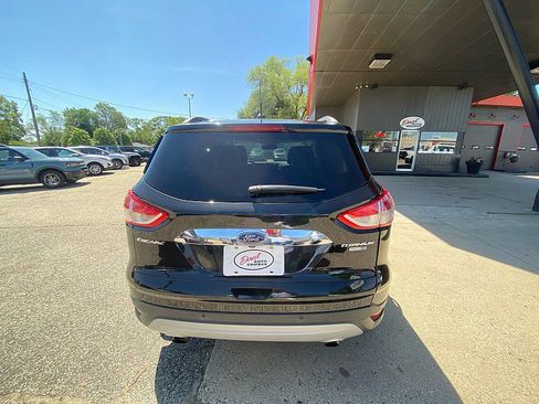 Used 2015 Ford Escape Titanium AWD/4WD image 3