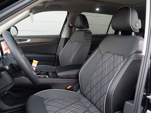 New 2026 Volkswagen Atlas SEL Premium R-Line image 8