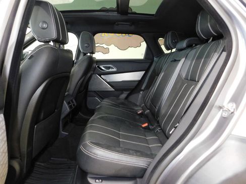 Used 2019 Land Rover Range Rover Velar R-Dynamic SE AWD/4WD image 55