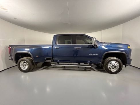 Used 2023 Chevrolet Silverado 3500 High Country image 8