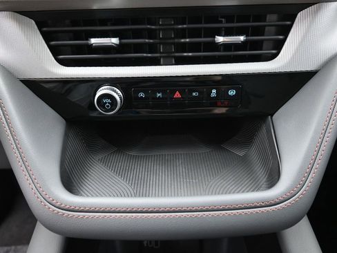 New 2026 Ford Explorer Active w/ Active Comfort Package image 9