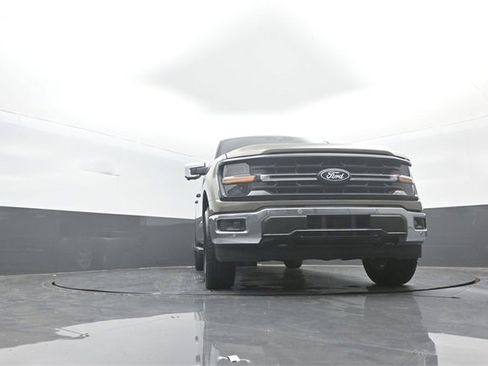 New 2025 Ford F150 XLT w/ Equipment Group 302A MID image 29