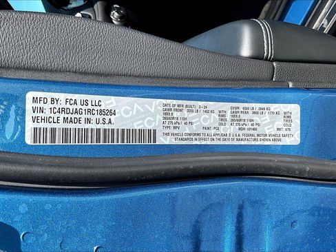 Used 2024 Dodge Durango SXT image 33