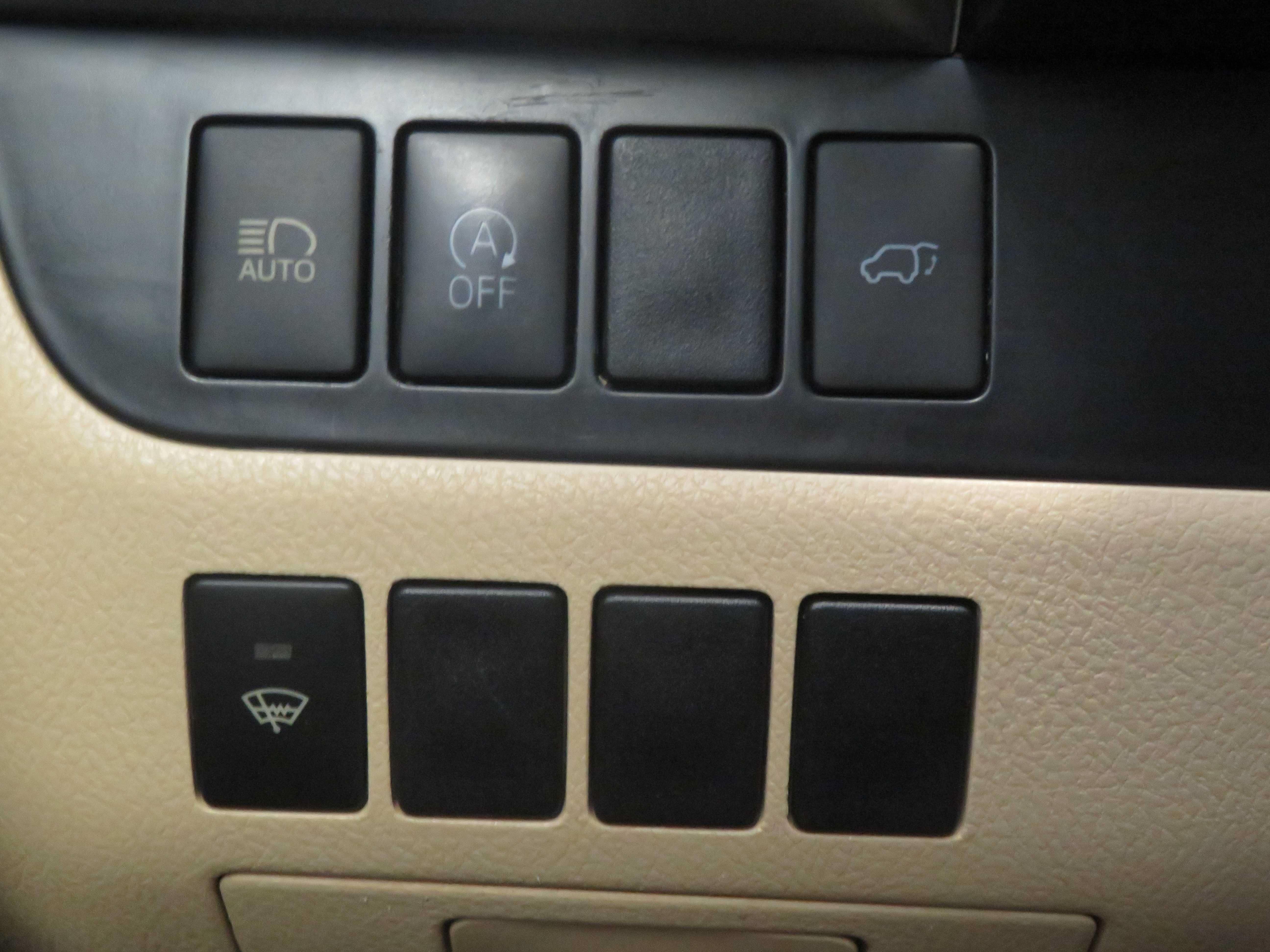 Used 2019 Toyota Highlander XLE FWD image 40