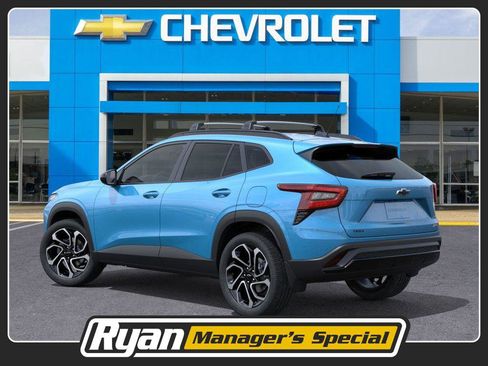 New 2026 Chevrolet Trax RS w/ Driver Confidence Package image 3