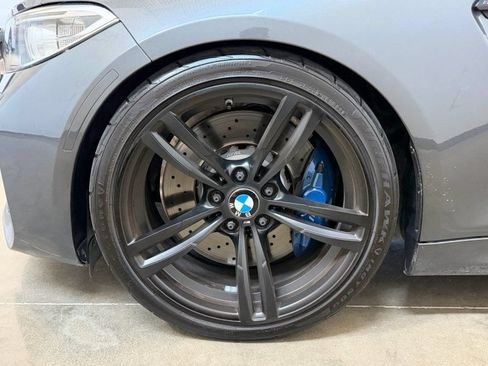 Used 2017 BMW M2 RWD image 11