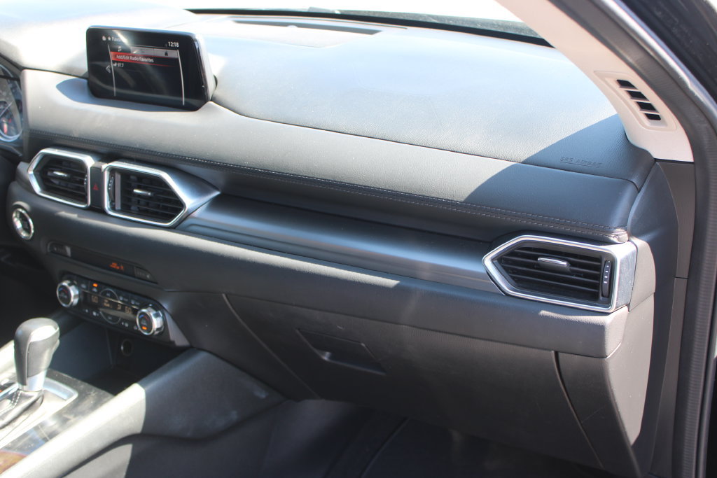 Used 2018 MAZDA CX-5 Touring FWD image 29