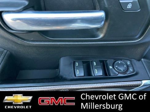Used 2020 Chevrolet Silverado 2500 LT w/ Convenience Package AWD/4WD image 13